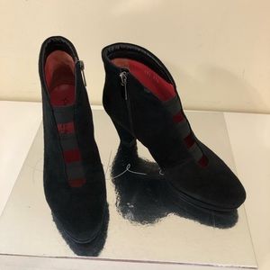 Pos ole rouge booties